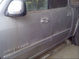 2005 TOYOTA TUNDRA, SILVER, SR5, CREW CAB, 4.7L, AT. 2WD.  Z25990